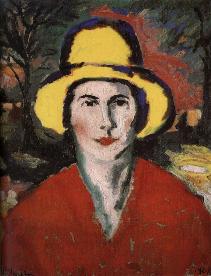 The Woman wear the hat in yellow